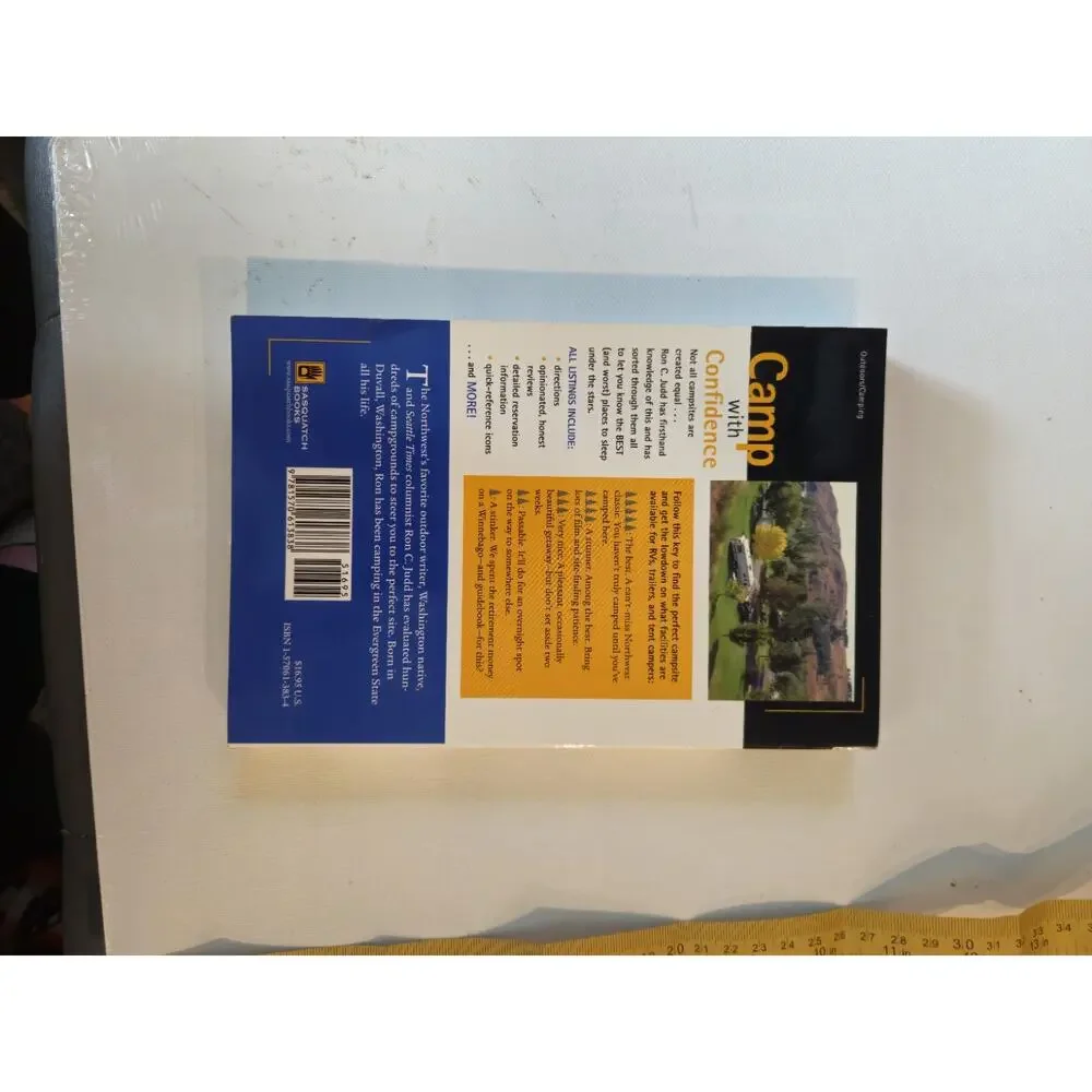 & Other Stories product guidebook